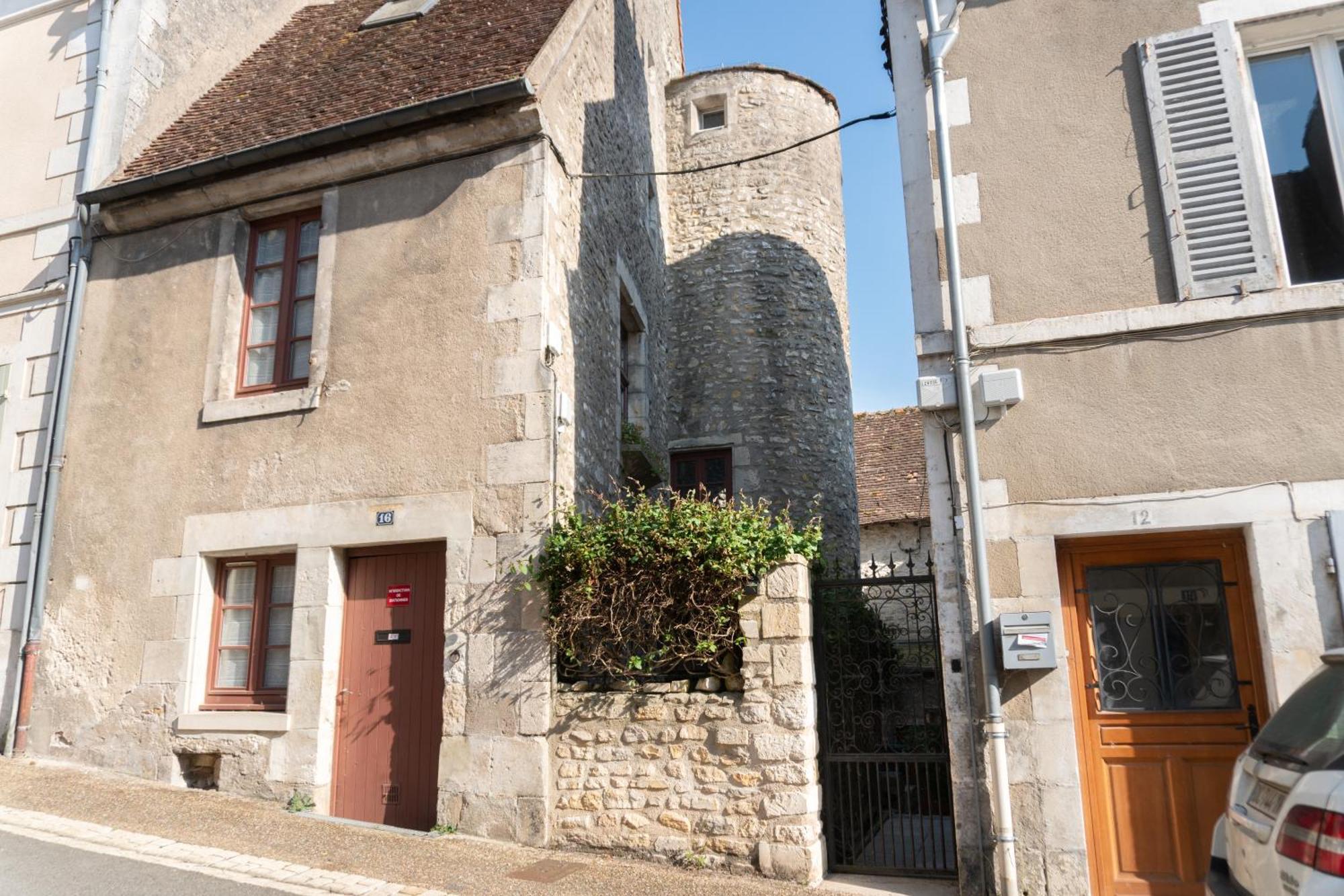 Appartement Meneau La Charite-sur-Loire Exterior photo